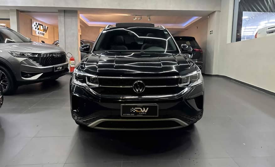 VOLSKWAGEN TAOS