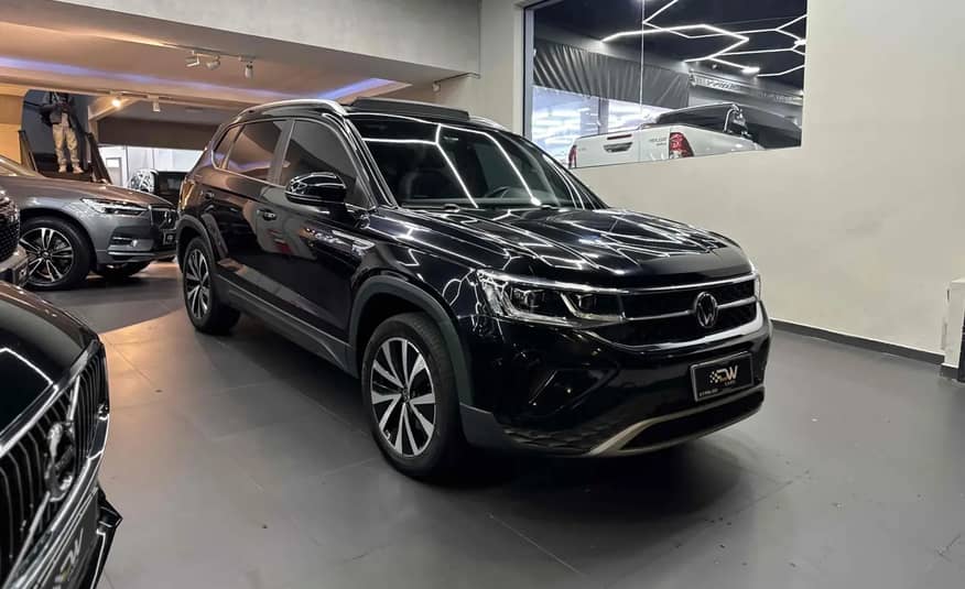 VOLSKWAGEN TAOS