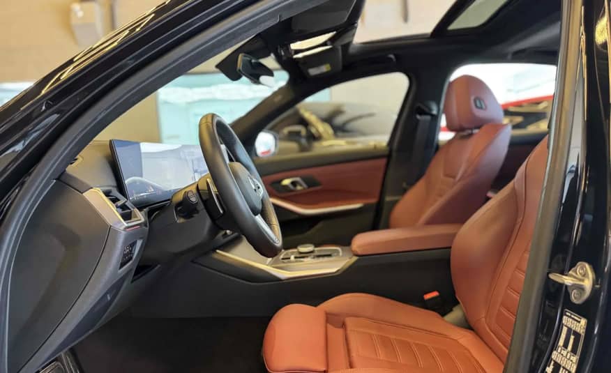 BMW 320I
