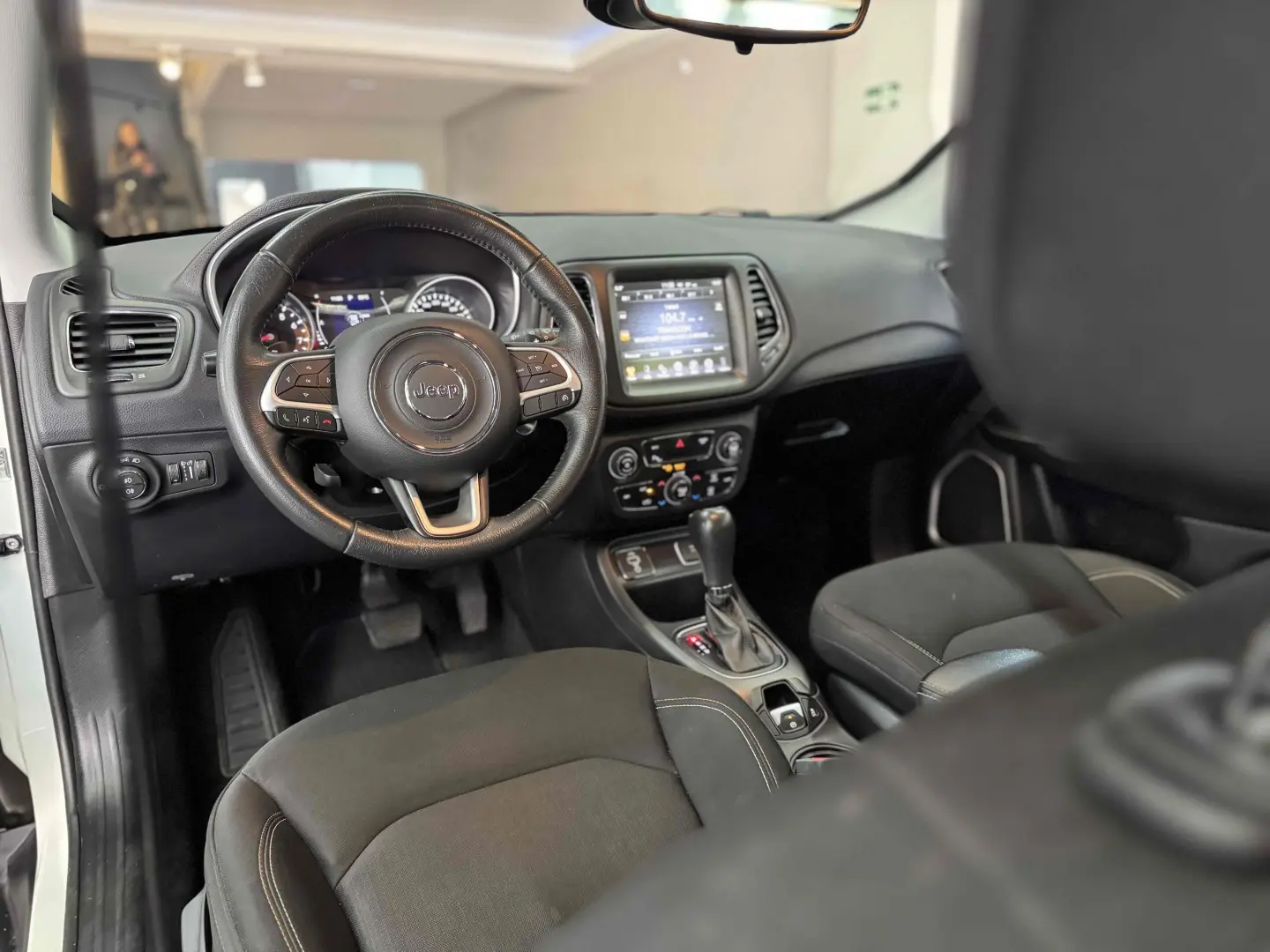 JEEP COMPASS