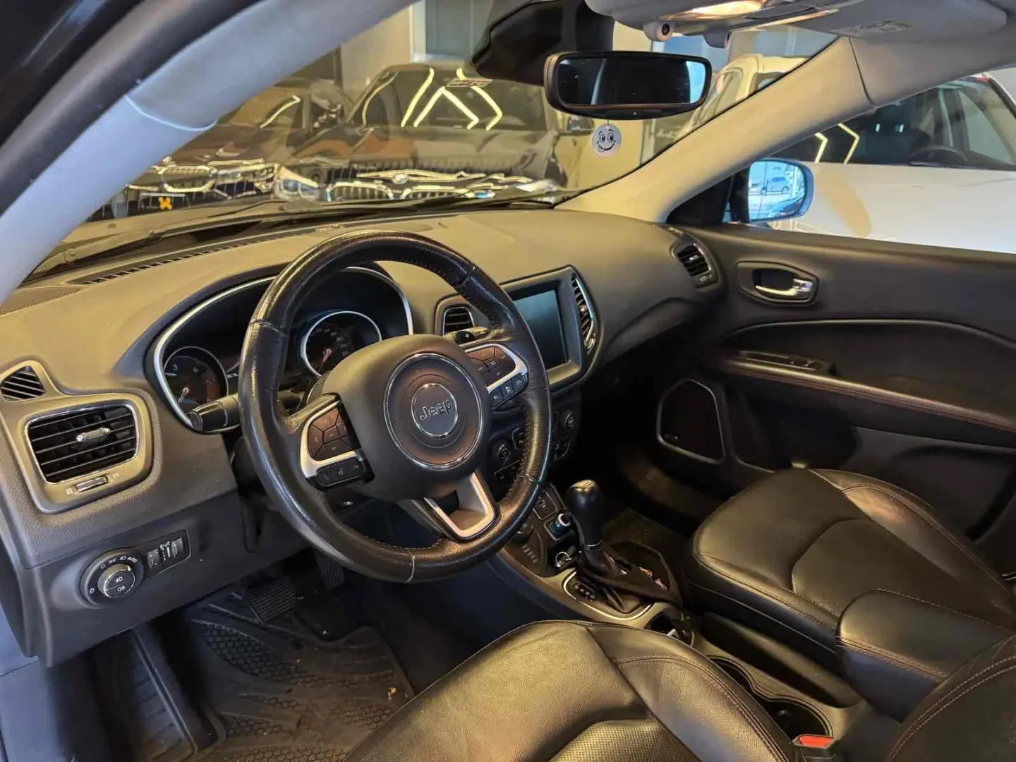 JEEP COMPASS