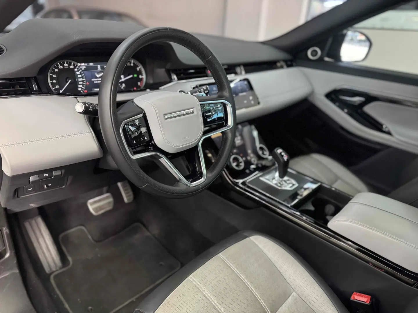 LR RANGE ROVER EVOQUE