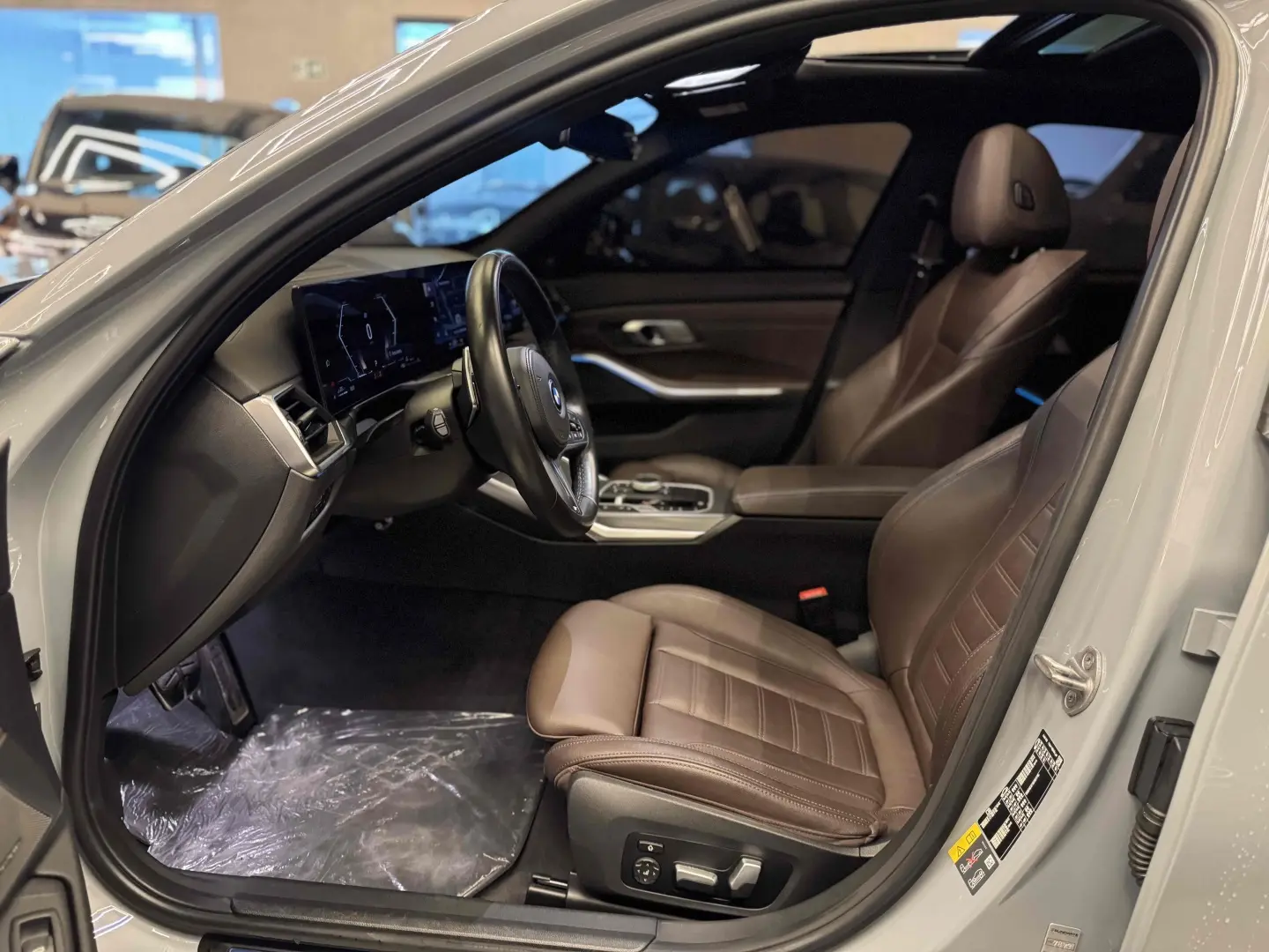 BMW 330E