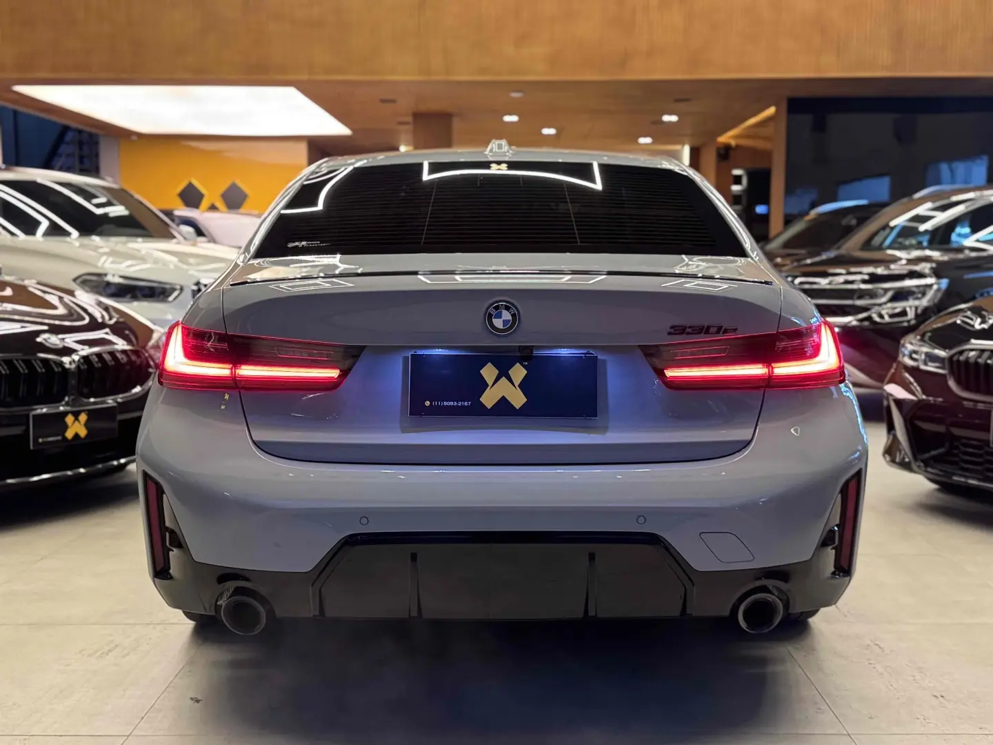 BMW 330E