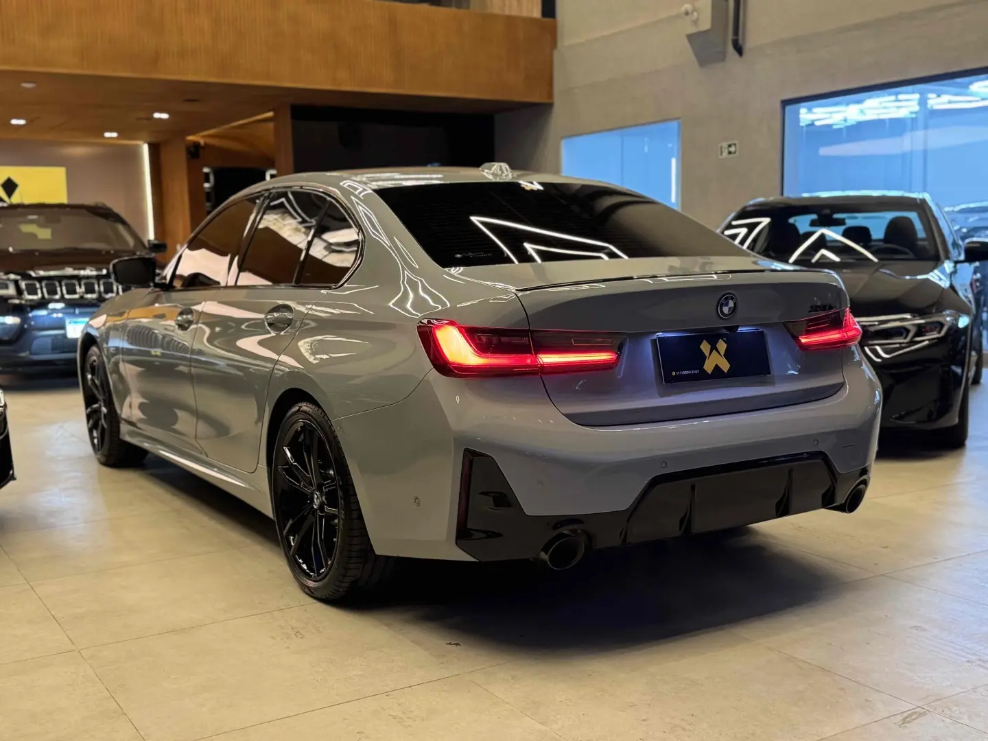 BMW 330E