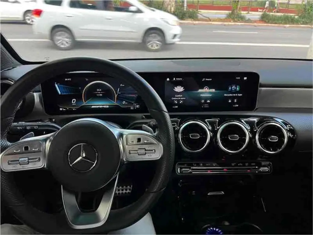 MERCEDES BENZ A35
