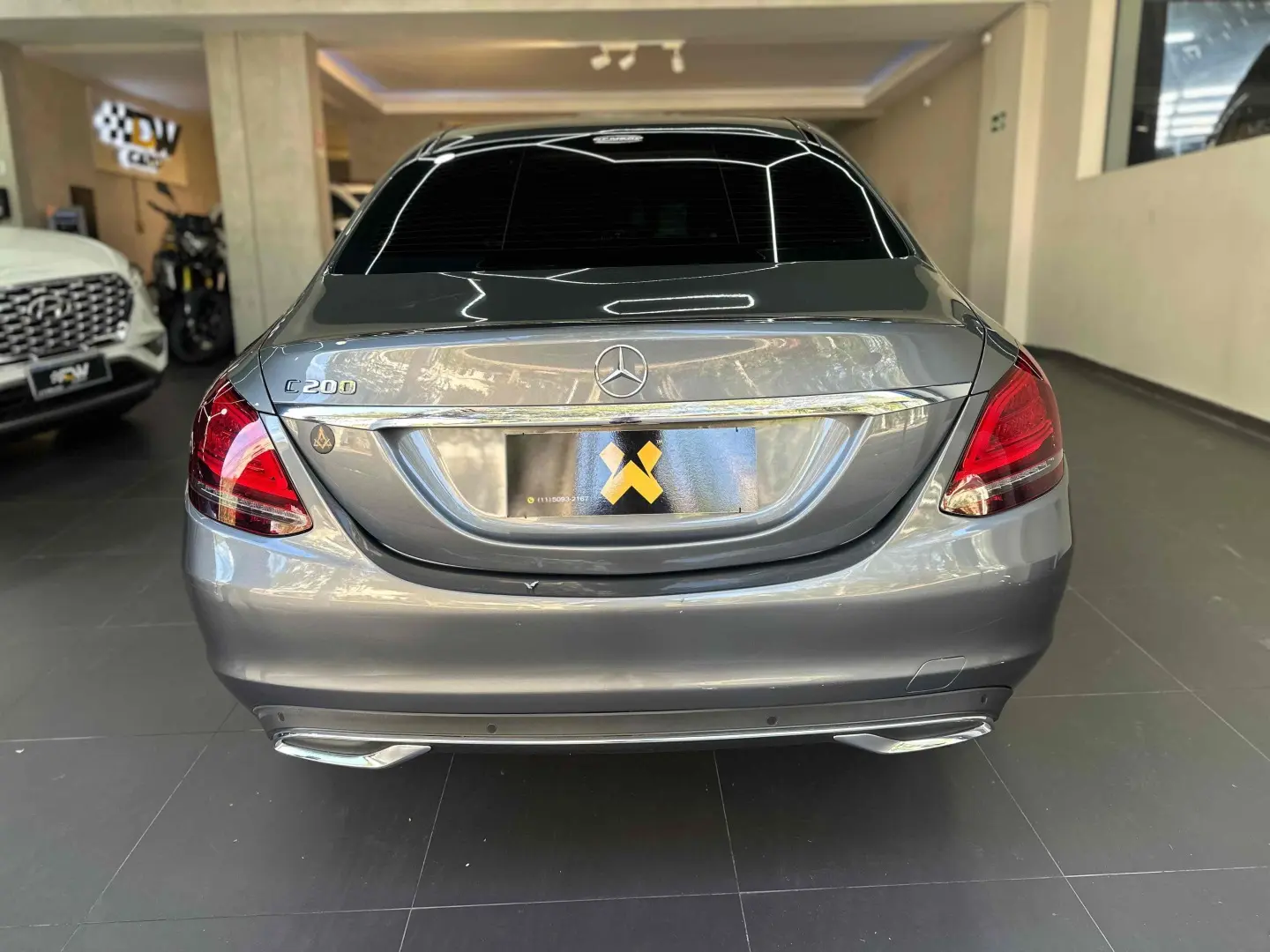 MERCEDES BENZ C200