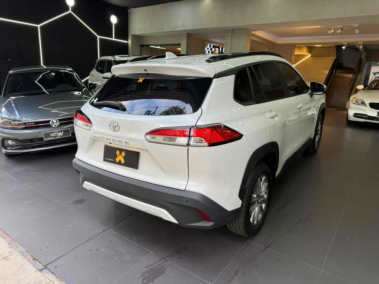 TOYOTA COROLLA CROSS