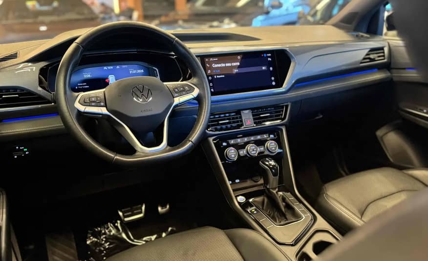 VOLKSWAGEN TAOS