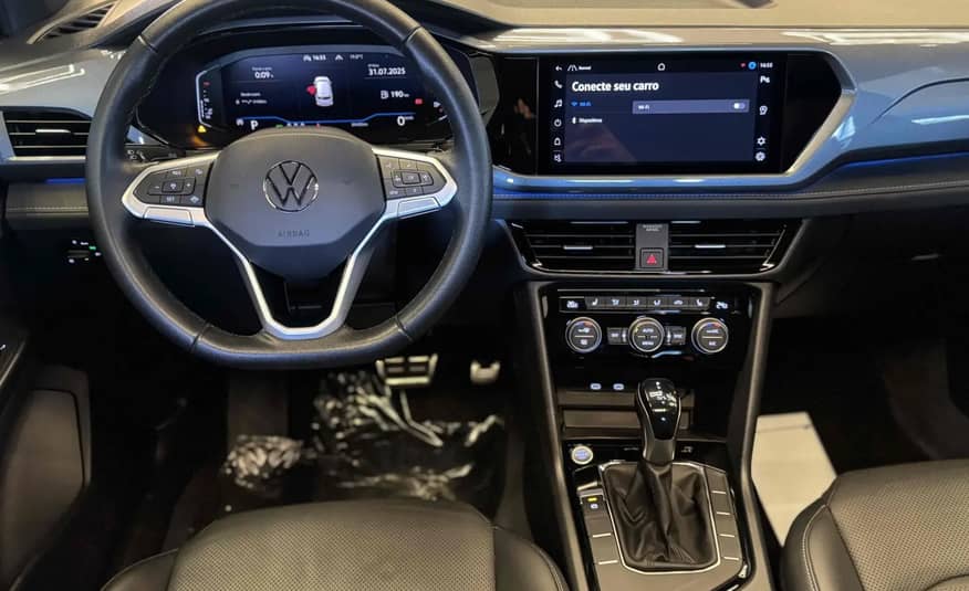 VOLKSWAGEN TAOS
