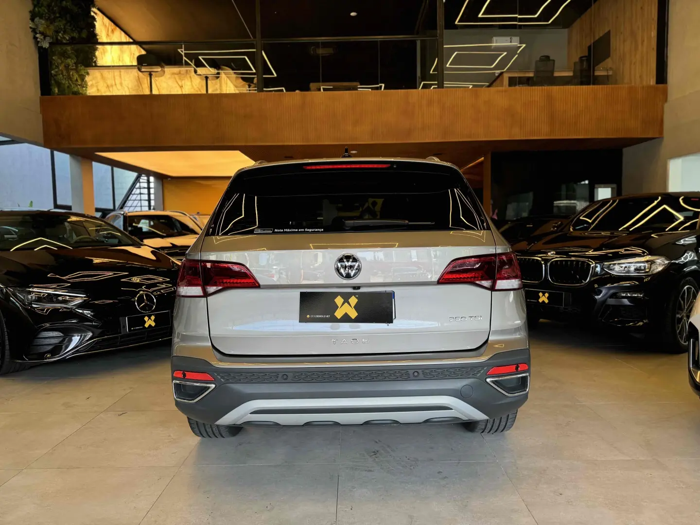 VOLKSWAGEN TAOS