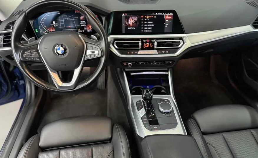 BMW 320I
