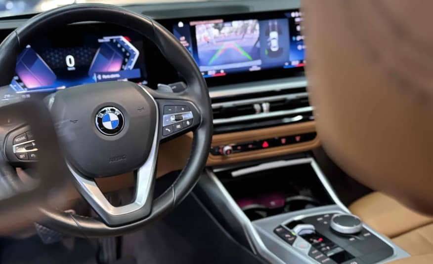BMW 320I