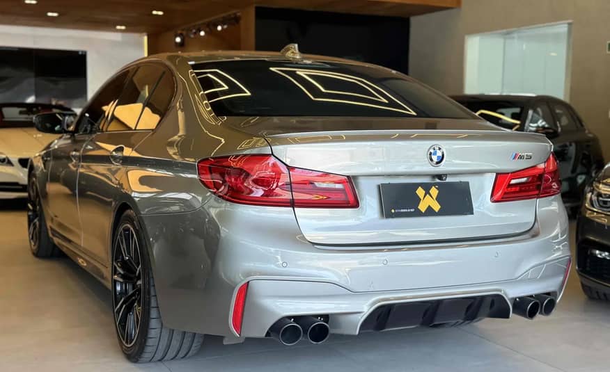 BMW M5