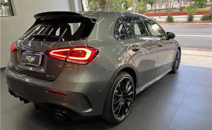 MERCEDES BENZ A35 AMG