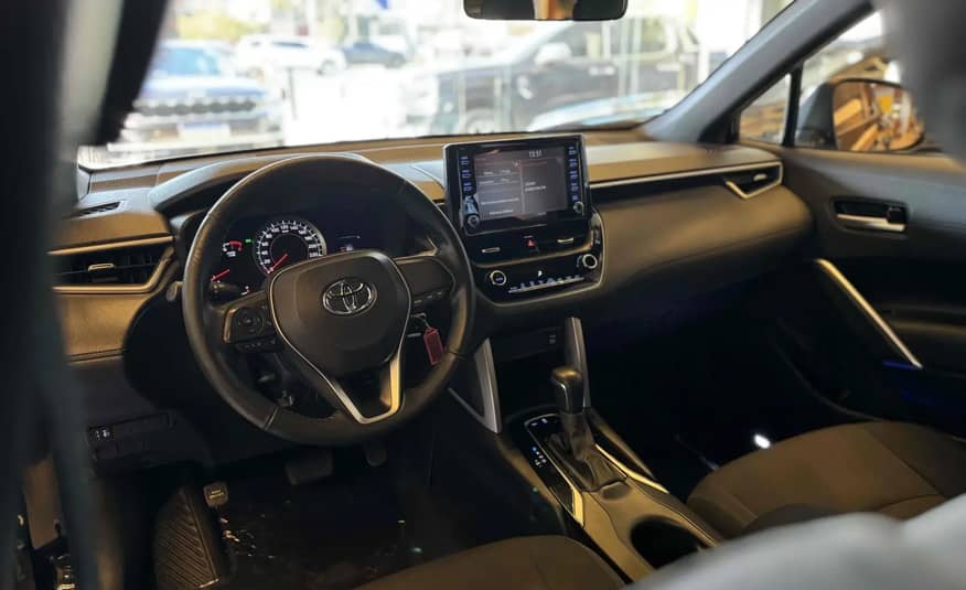TOYOTA COROLLA CROSS
