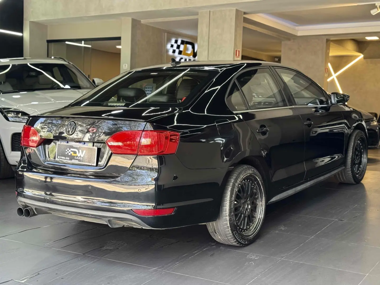 VOLKSWAGEM JETTA