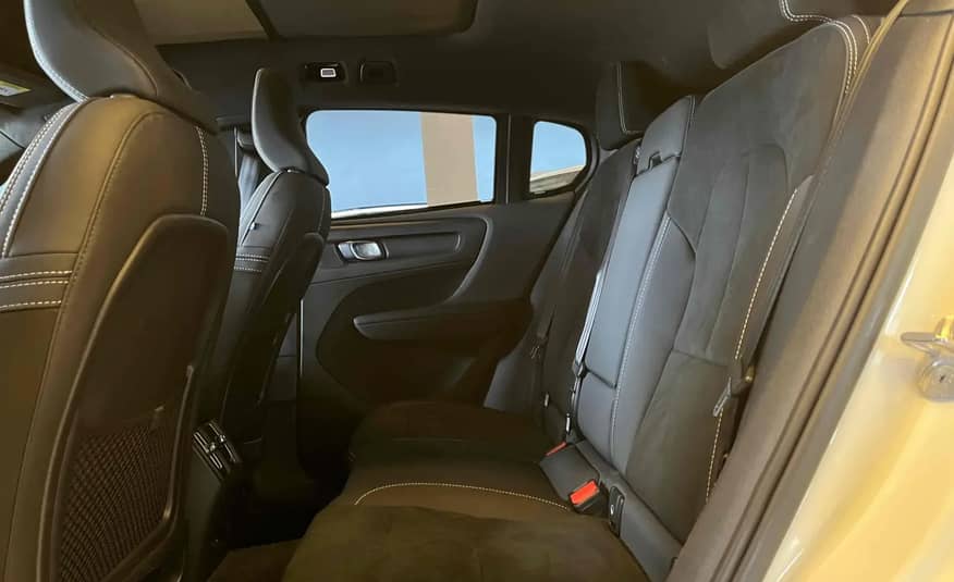 VOLVO C40