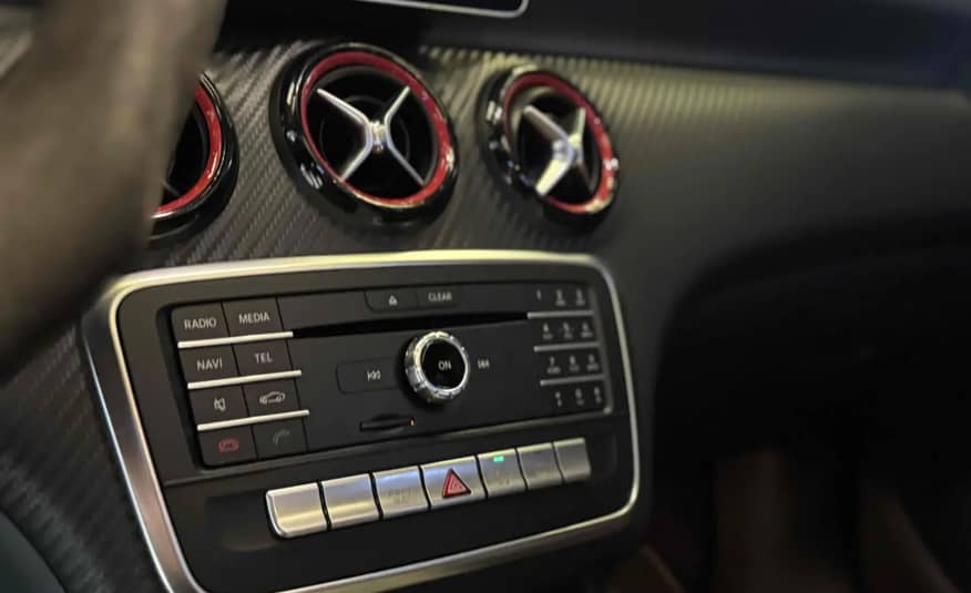 MERCEDES-BENZ A 250