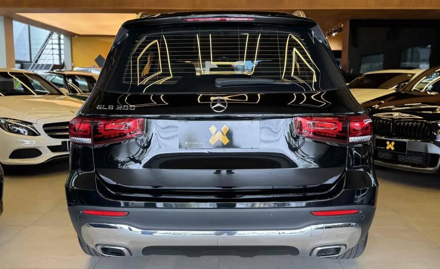 MERCEDES-BENZ GLB 200