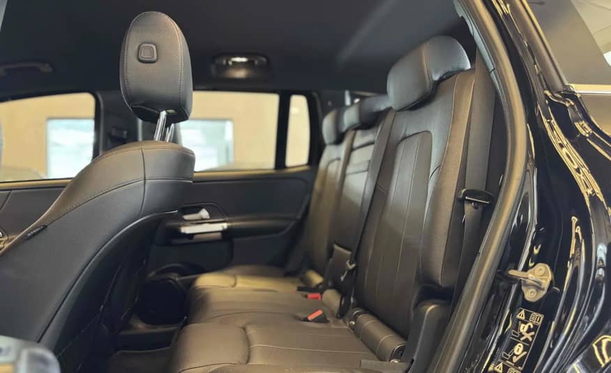 MERCEDES-BENZ GLB 200