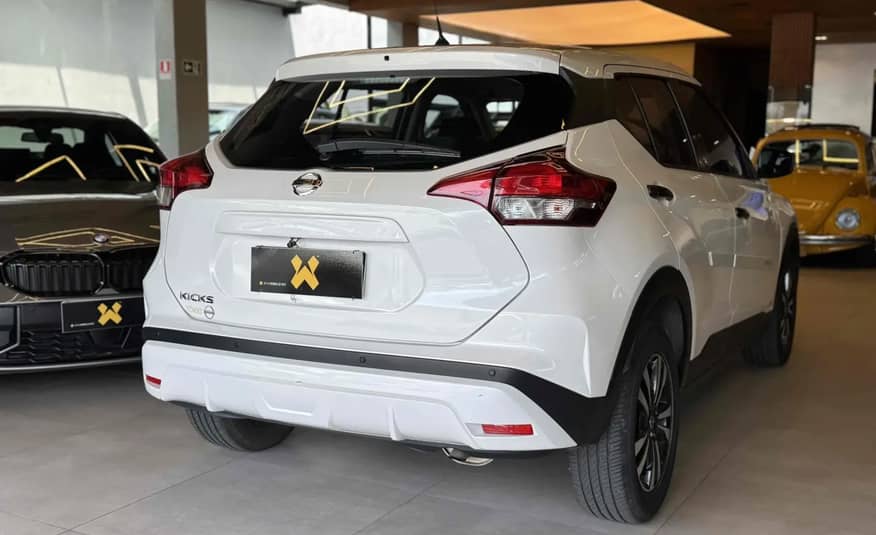 NISSAN KICKS