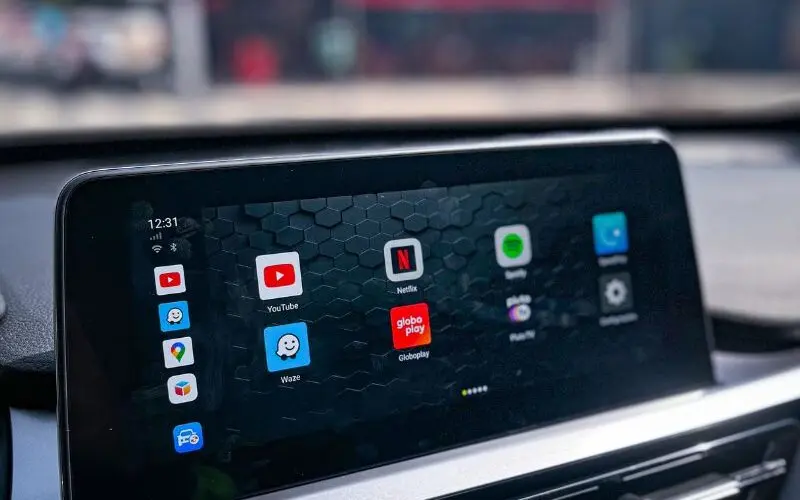 O que é CarPlay: conheça a tecnologia e suas funcionalidades