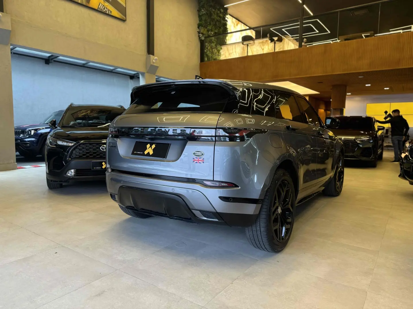 LAND ROVER RANGE ROVER EVOQUE