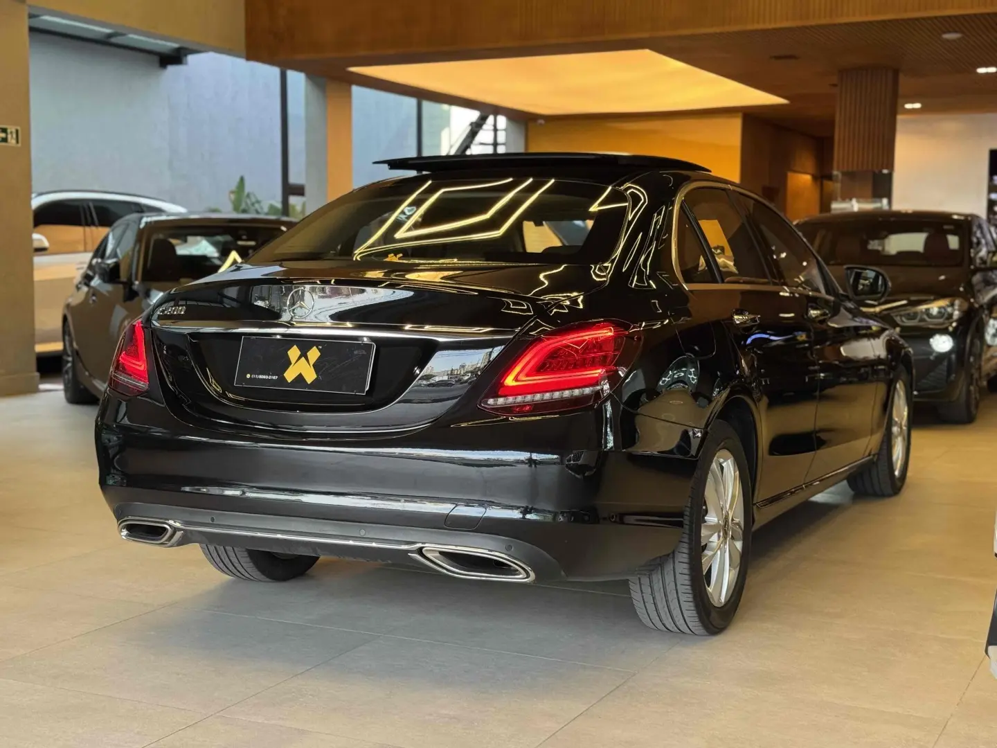 MERCEDES-BENZ C 200