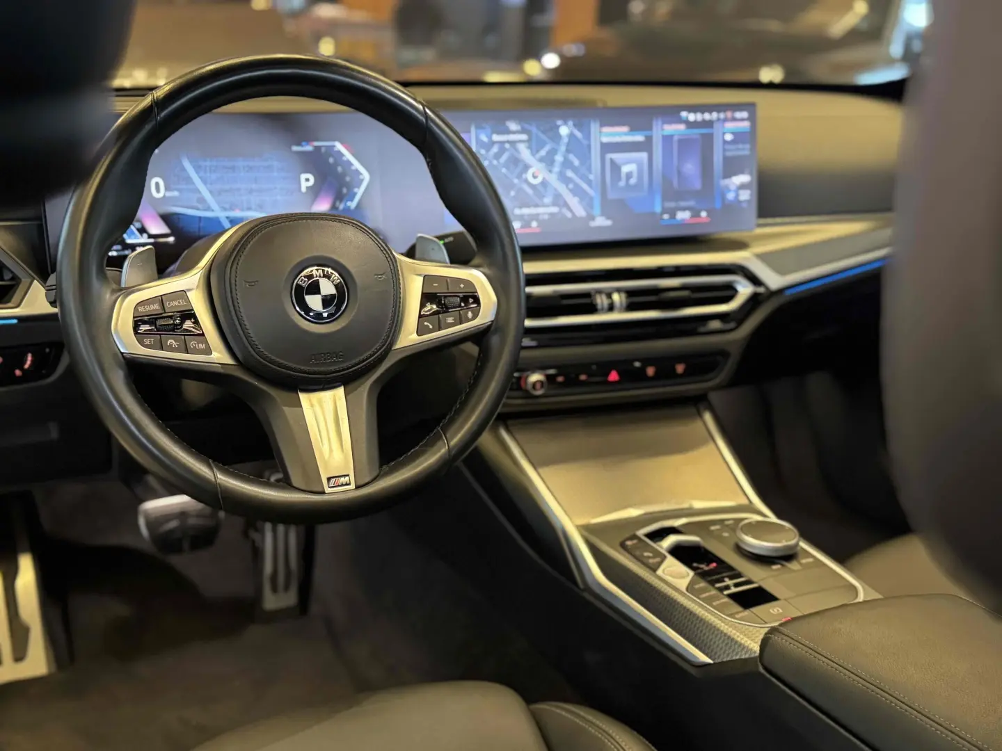 BMW 320I