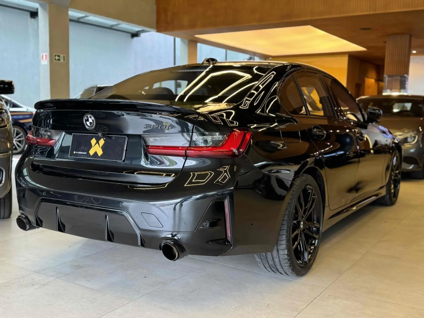 BMW 320I