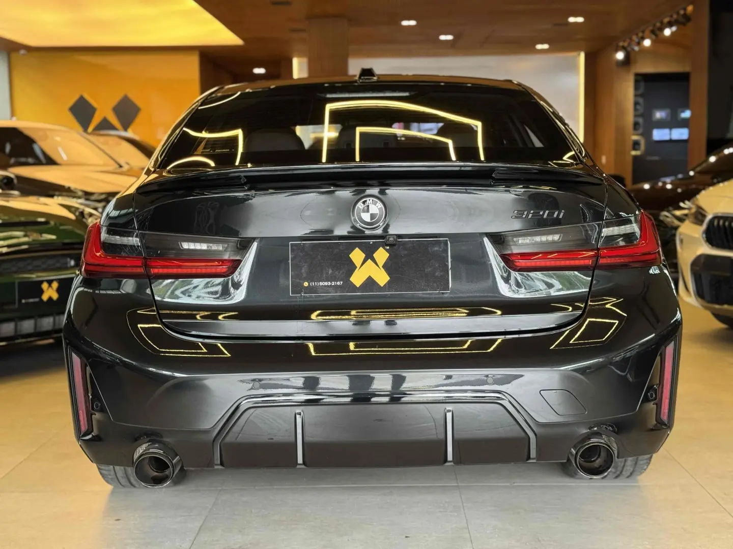 BMW 320I