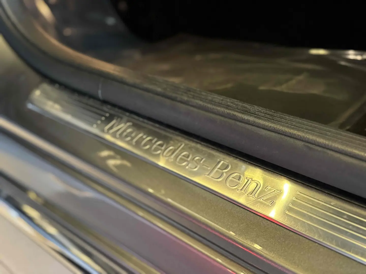 MERCEDES – BENZ C 180