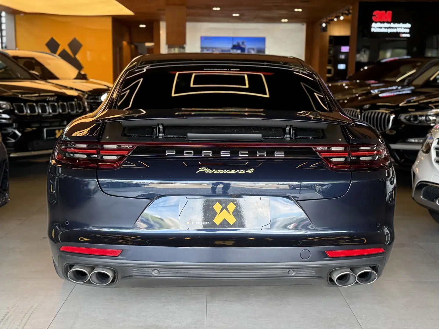 PORSCHE PANAMERA