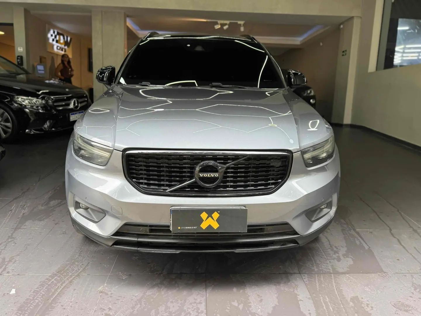 VOLVO XC40