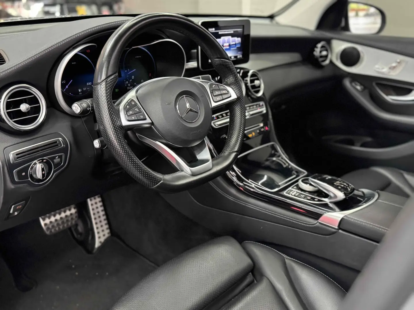 MERCEDES BENZ GLC 250