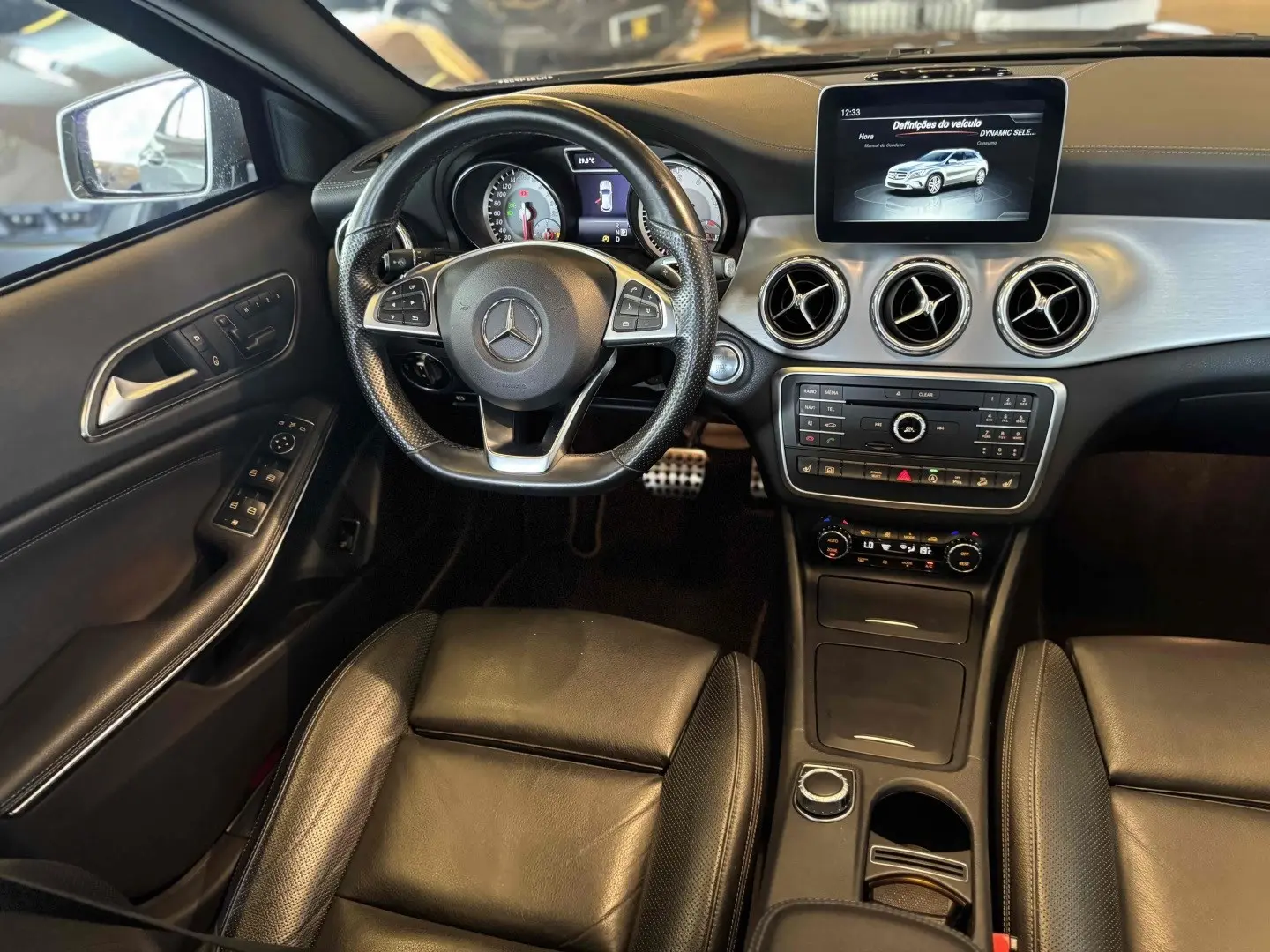 MERCEDES BENZ GLA 250