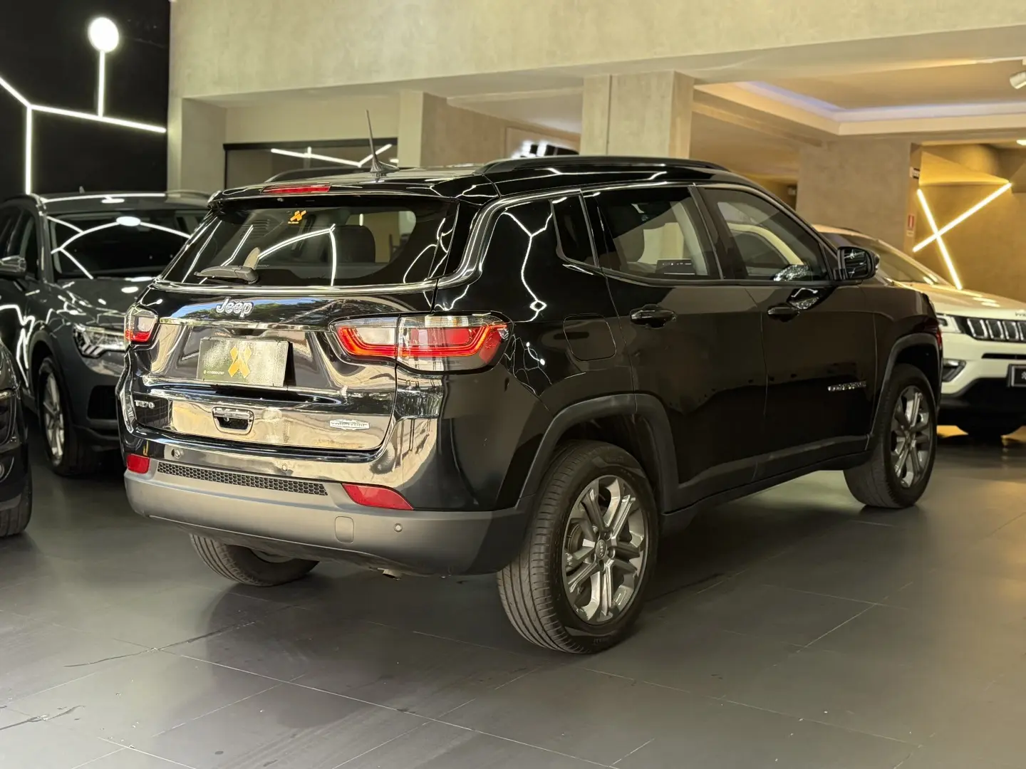 JEEP COMPASS