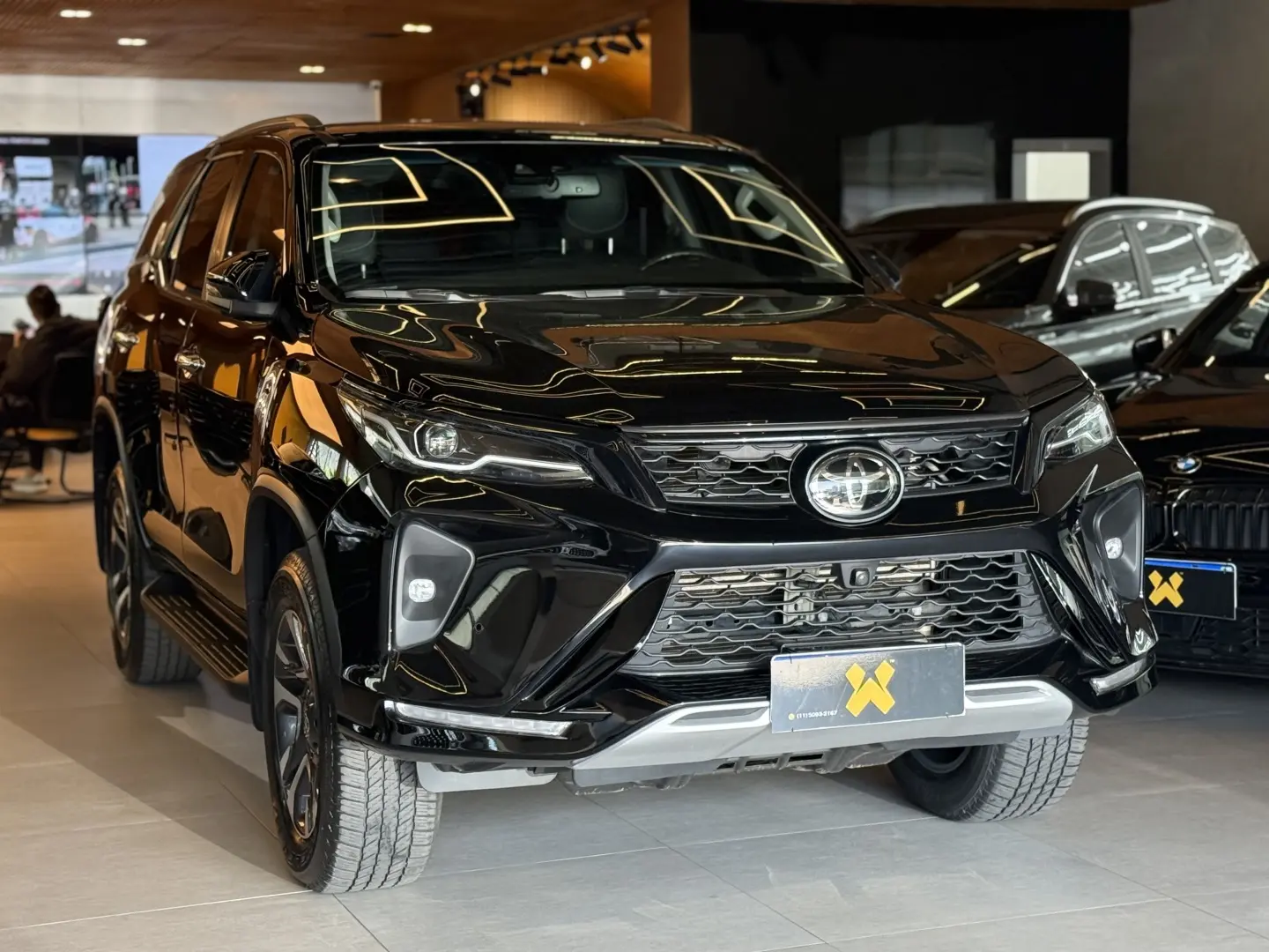 TOYOTA HILUX SW4