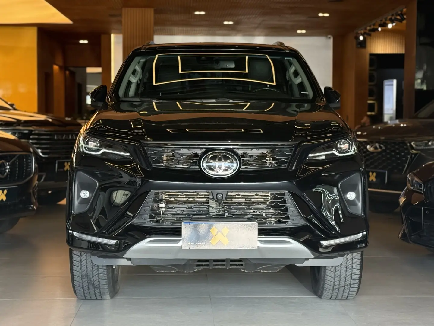 TOYOTA HILUX SW4