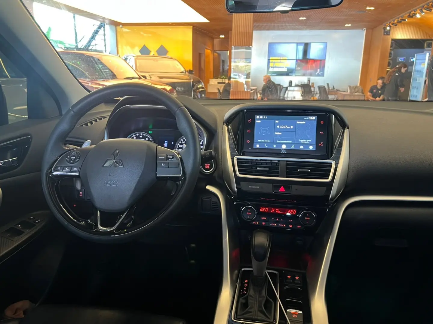 MITSUBISHI ECLIPSE CROSS