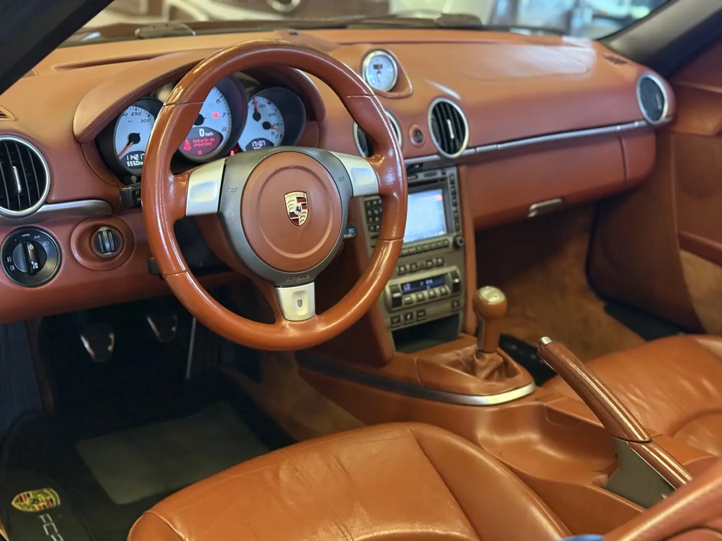 PORSCHE BOXTER