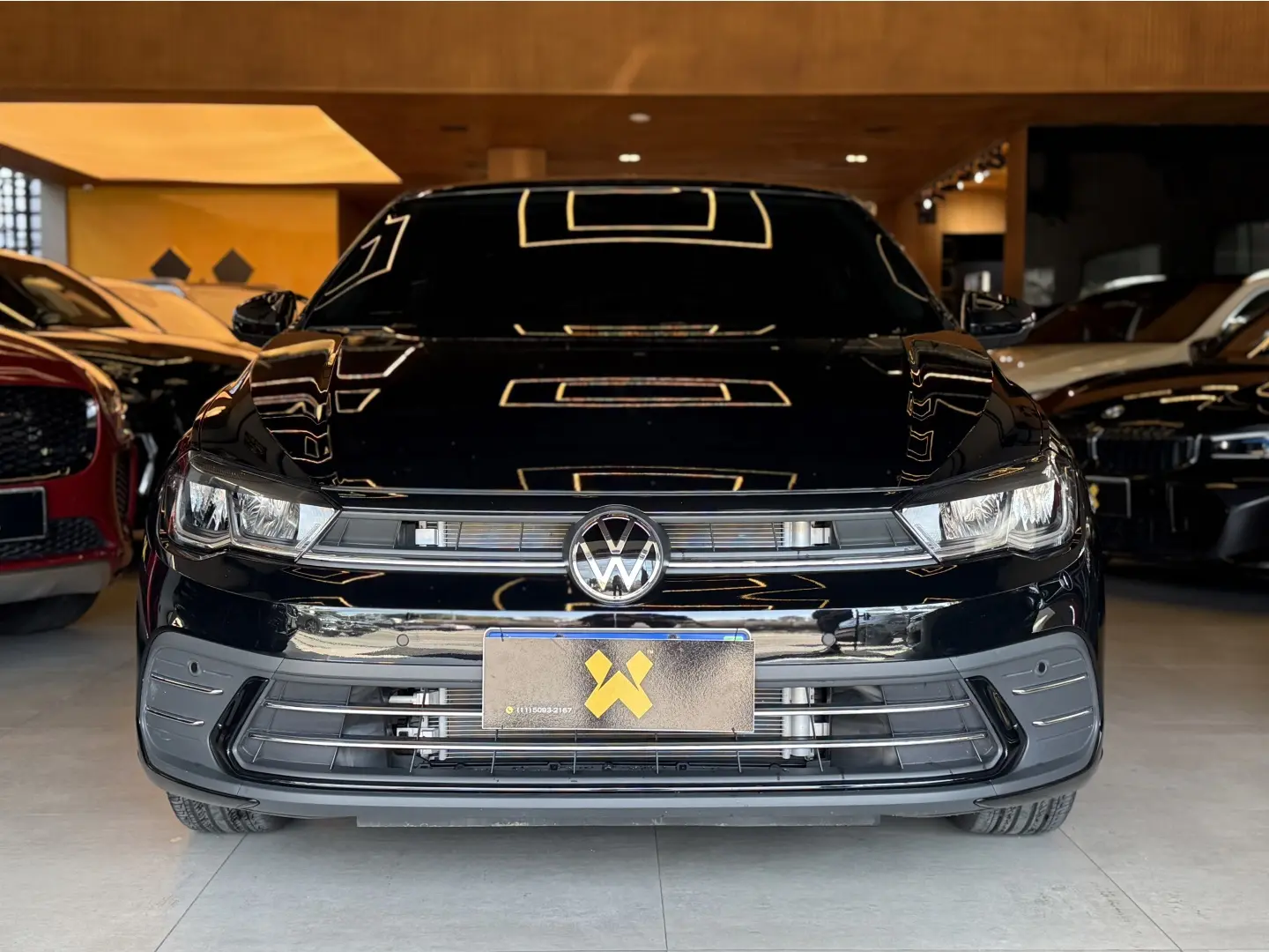 VOLKSWAGEN POLO