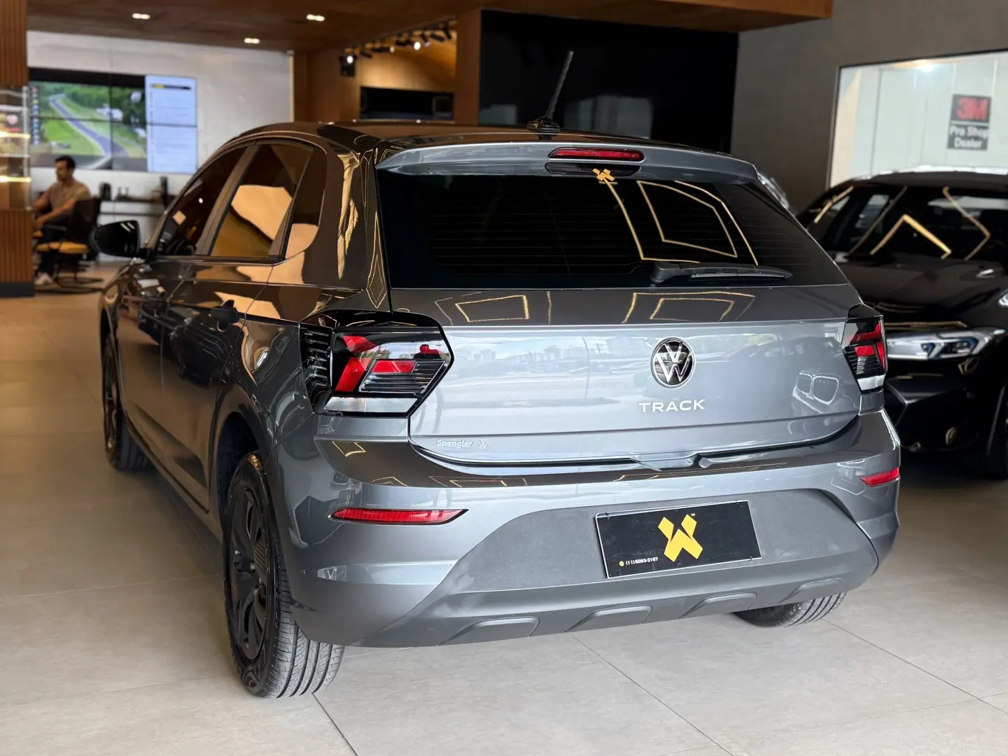 VOLKSWAGEN POLO TRACK