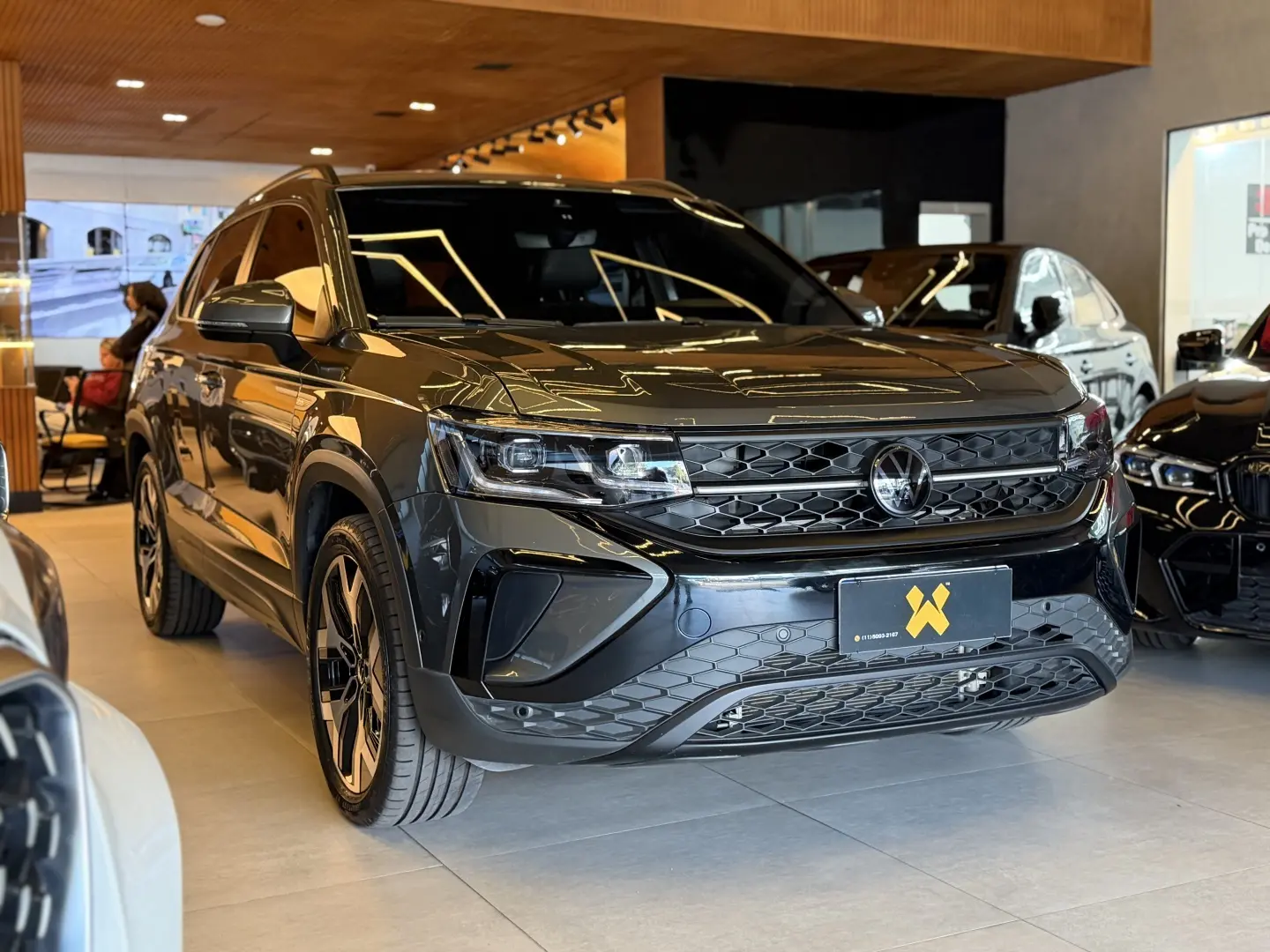 VOLKSWAGEN TAOS