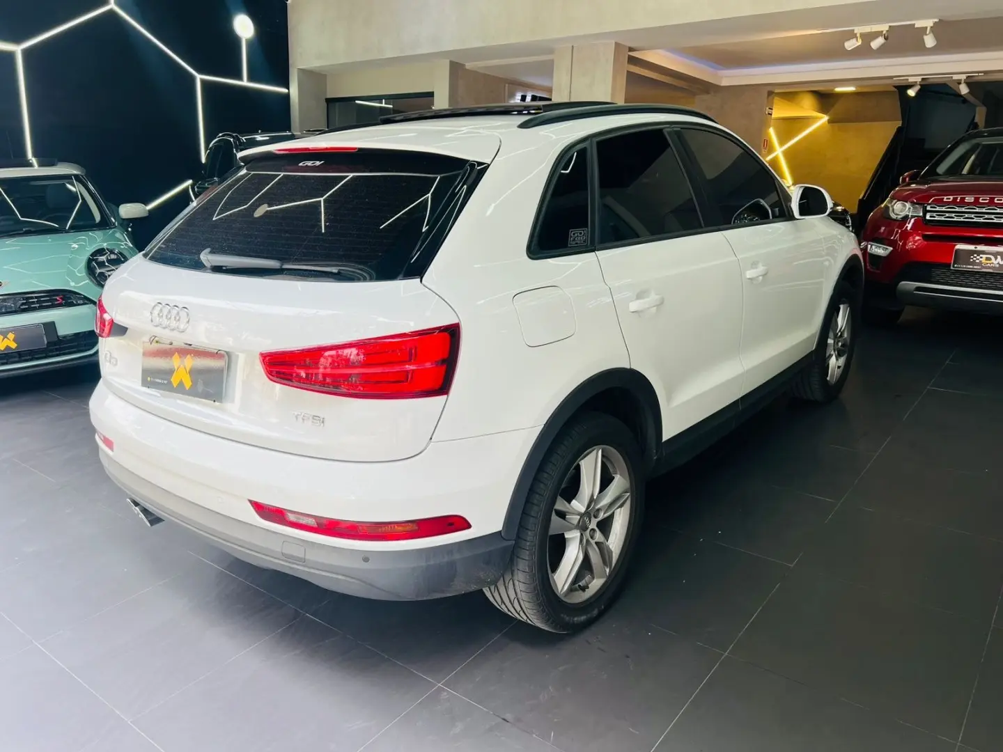 AUDI Q3