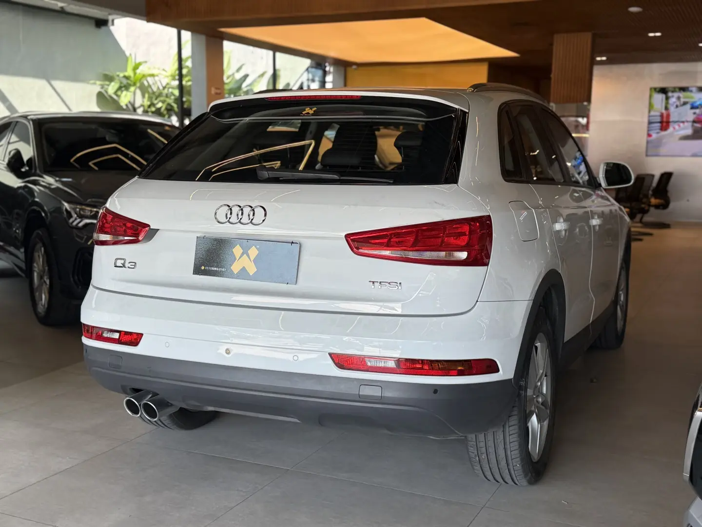 AUDI Q3
