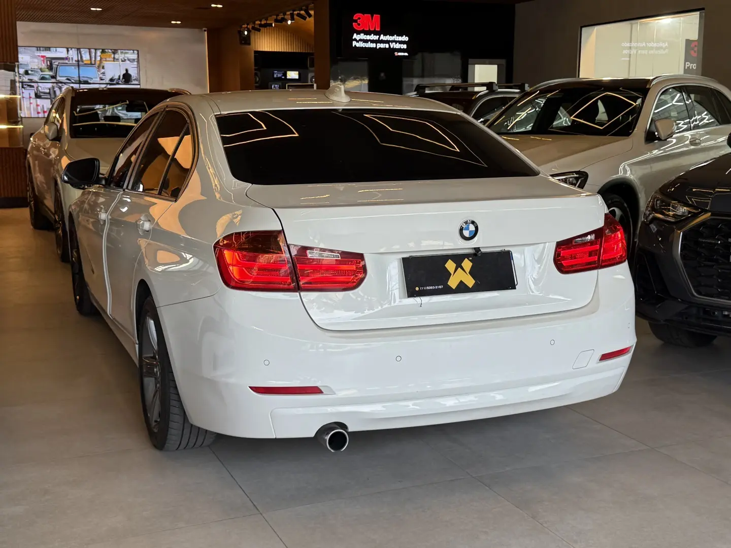 BMW 320I