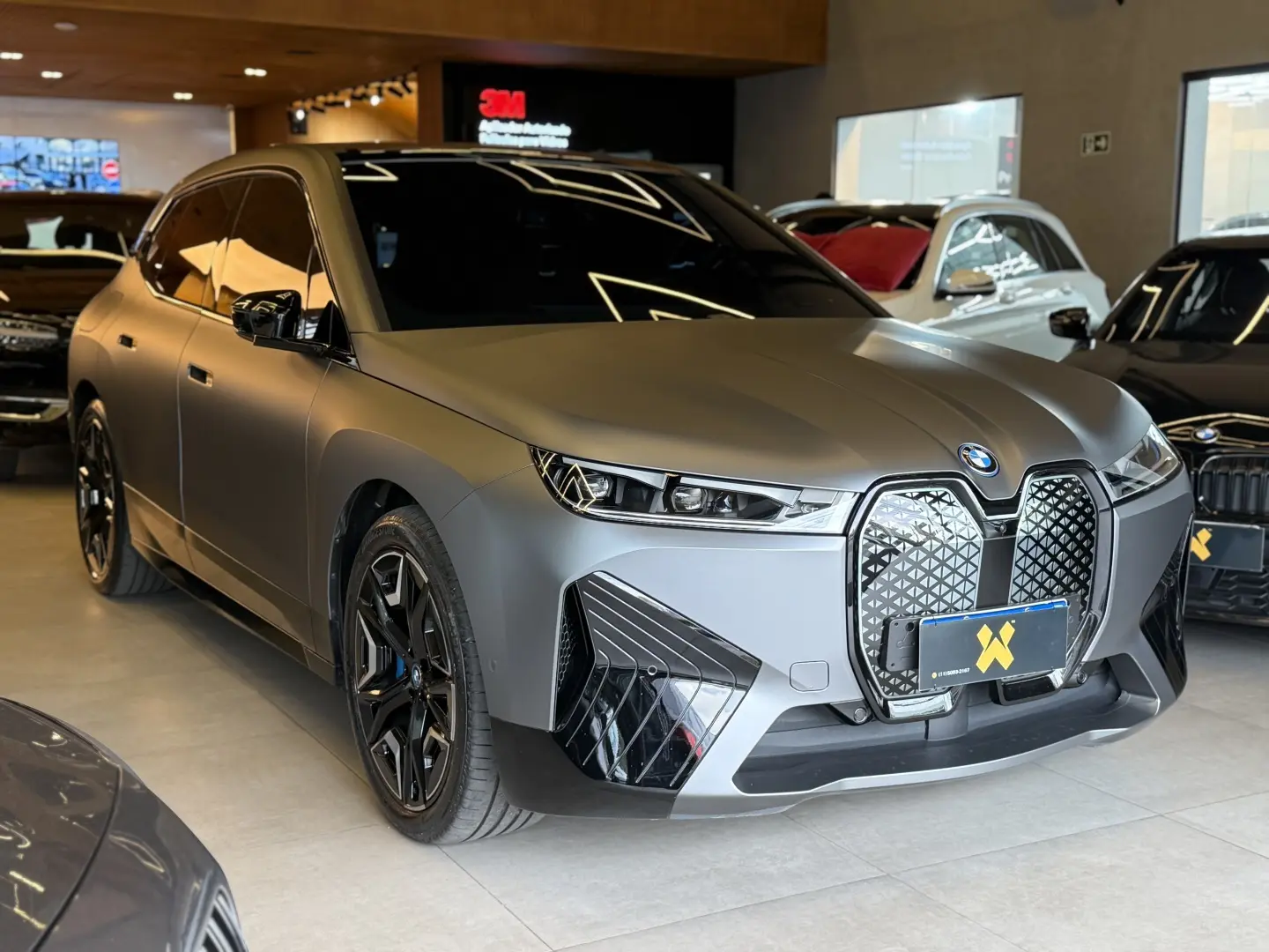 BMW IX
