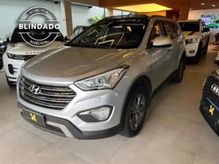 hyundai grand santa fe 2026 08 10 15 43 48